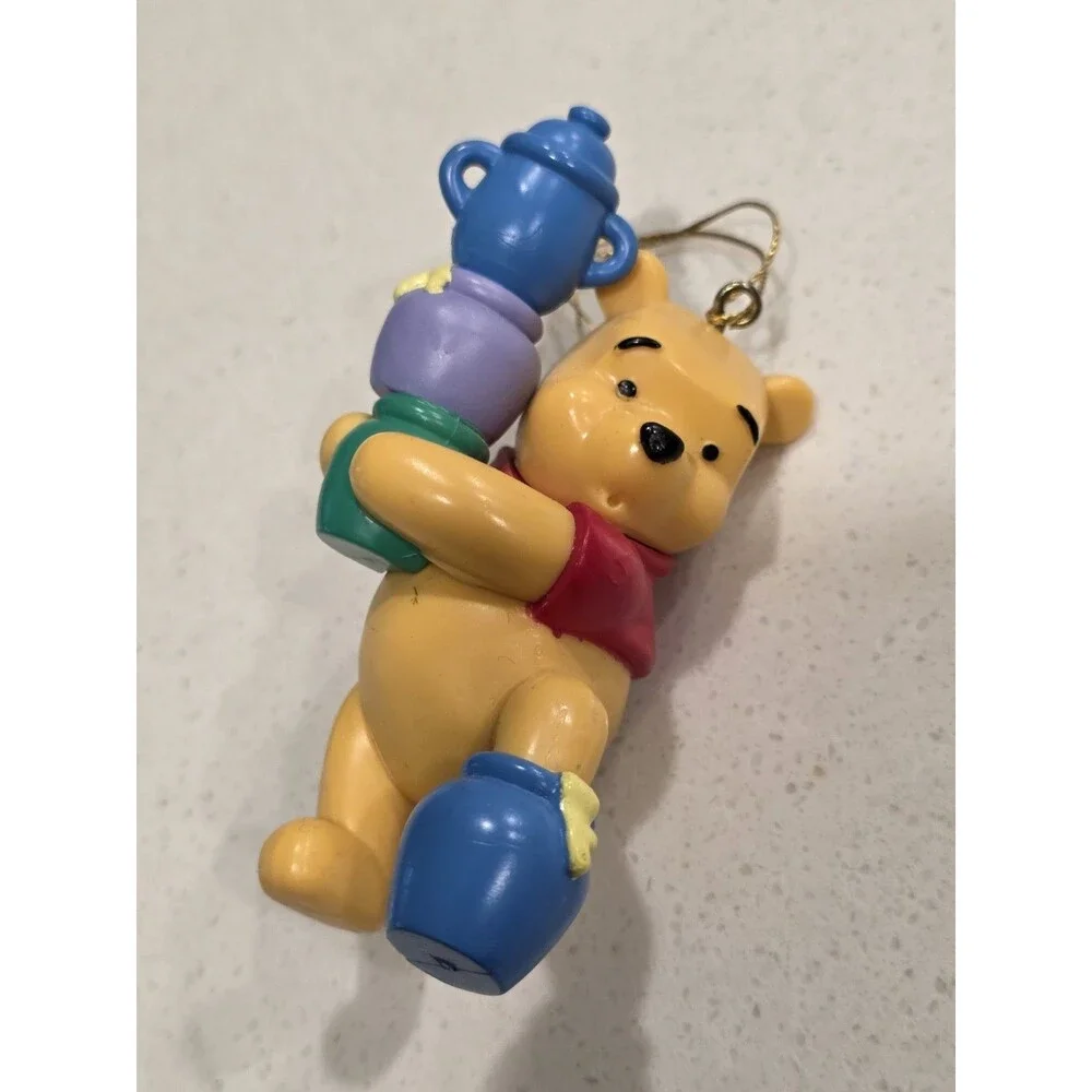 Disney Winnie the Pooh Carrying Honey Pots Christmas 3